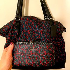 Coach shoulder bag & wallet